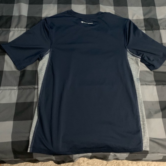 Champion T Shirt - Picture 2 of 4